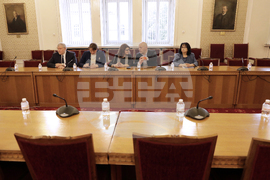 Народно събрание - ГЕРБ-СДС - ПП-ДБ - среща