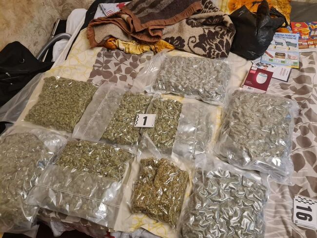 МВР: Служители на ГДБОП иззеха голямо количество наркотични вещества