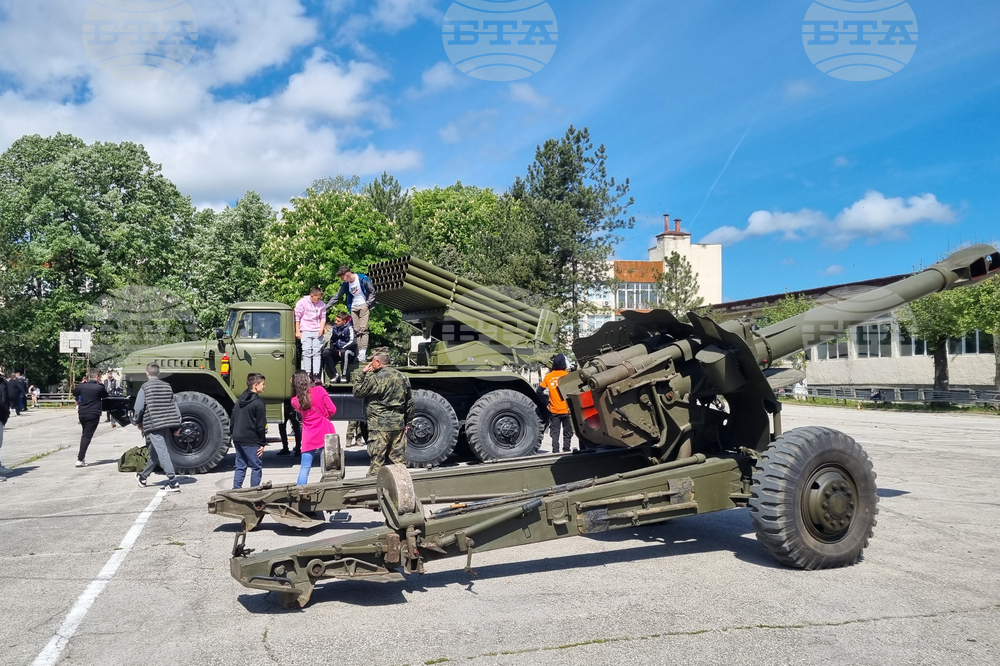 Deputy PM Donchev: Bulgaria's Defence Industry Must Meet Armed Forces' Needs