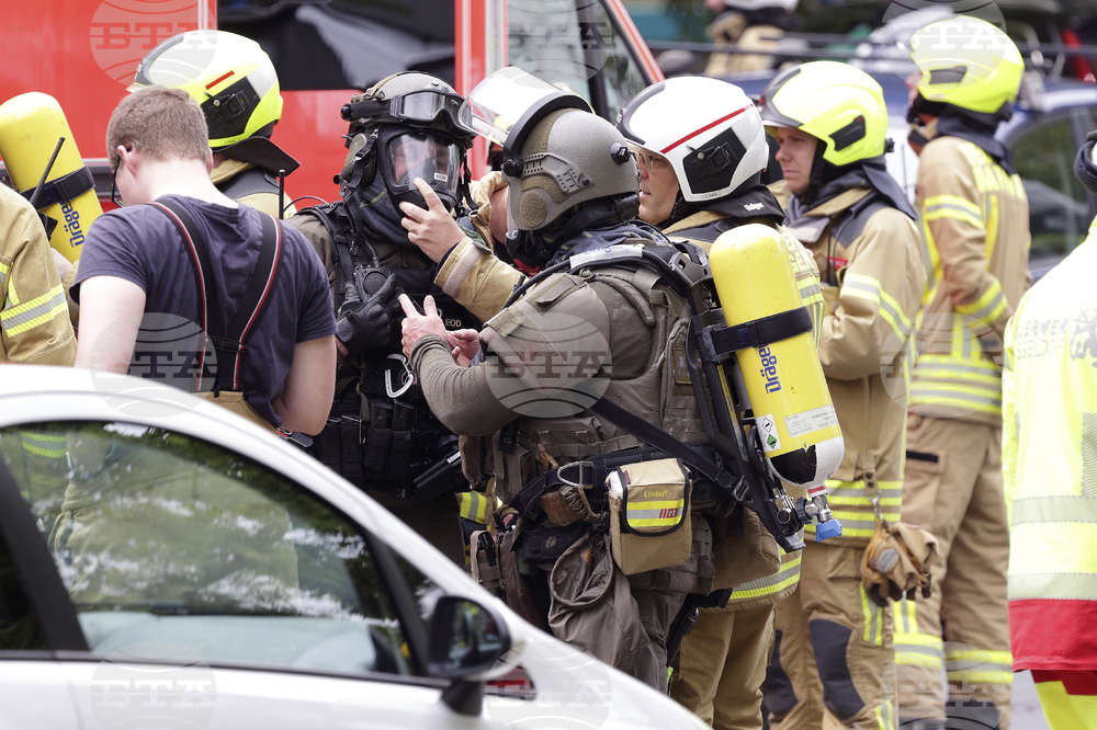Няколко души бяха ранени при експлозия на бензиностанция в германския град Кастроп-Рауксел