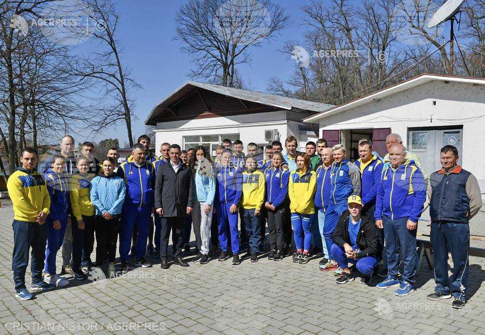 Аджерпрес: Войната на мира, която украинските състезатели по кану-каяк водят в Сангов, Румъния