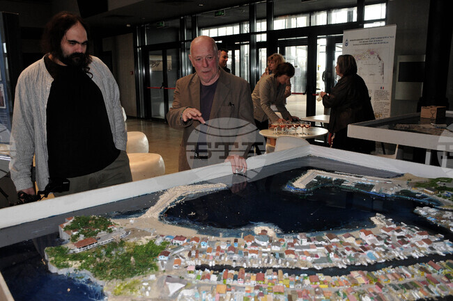 Бургас - НХА - изложба - Петер Поч