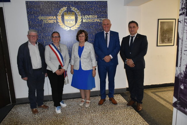 Кметът на Ловеч прие френската делегация и обсъдиха сътрудничеството занапред