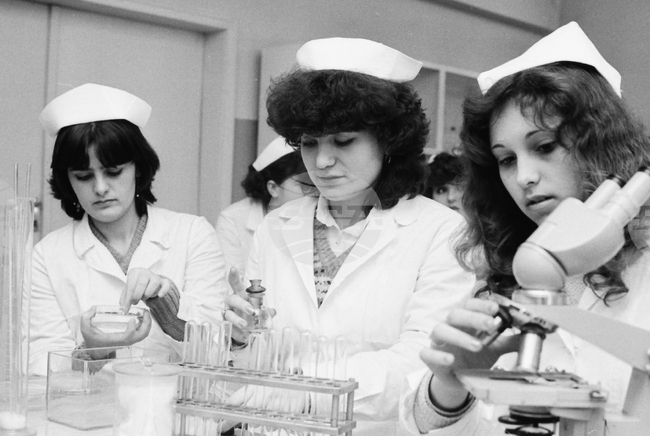 Международен ден на сестринството