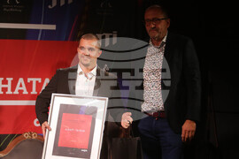 Церемония "Мъж на годината" - номинация - грамота - Алберт Попов