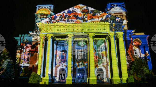 EU Cultural Sector Employs 8.9 Million People, Eurostat Data Show
