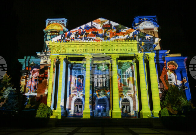 EU Cultural Sector Employs 8.9 Million People, Eurostat Data Show