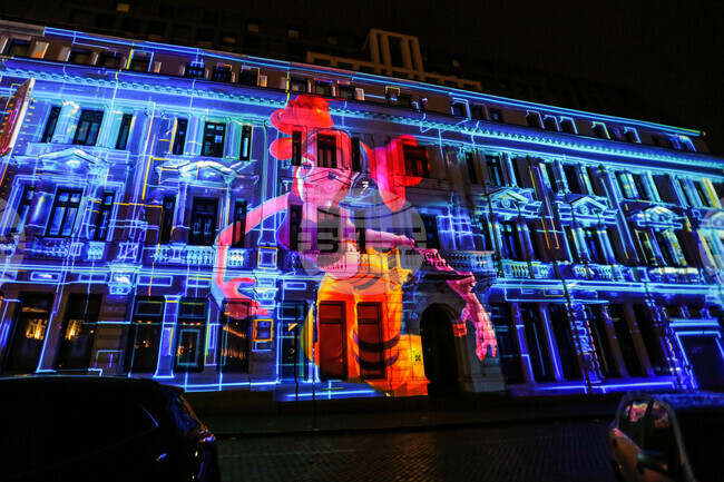 Фестивал на светлините Lunar