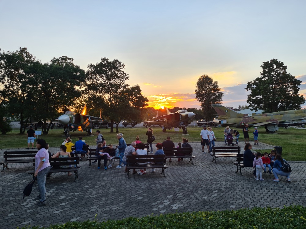 НВИМ: Добавена реалност, игра с награди и лятно кино в Нощта на музеите в НВИМ