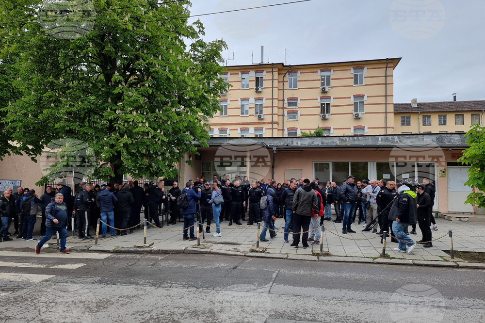 Затвор - надзиратели - протест
