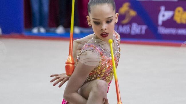 Антоанета Цанкова взе злато в многобоя, Анастасия Пономаренко е трета при девойките на международния турнир по художествена гимнастика в Любляна