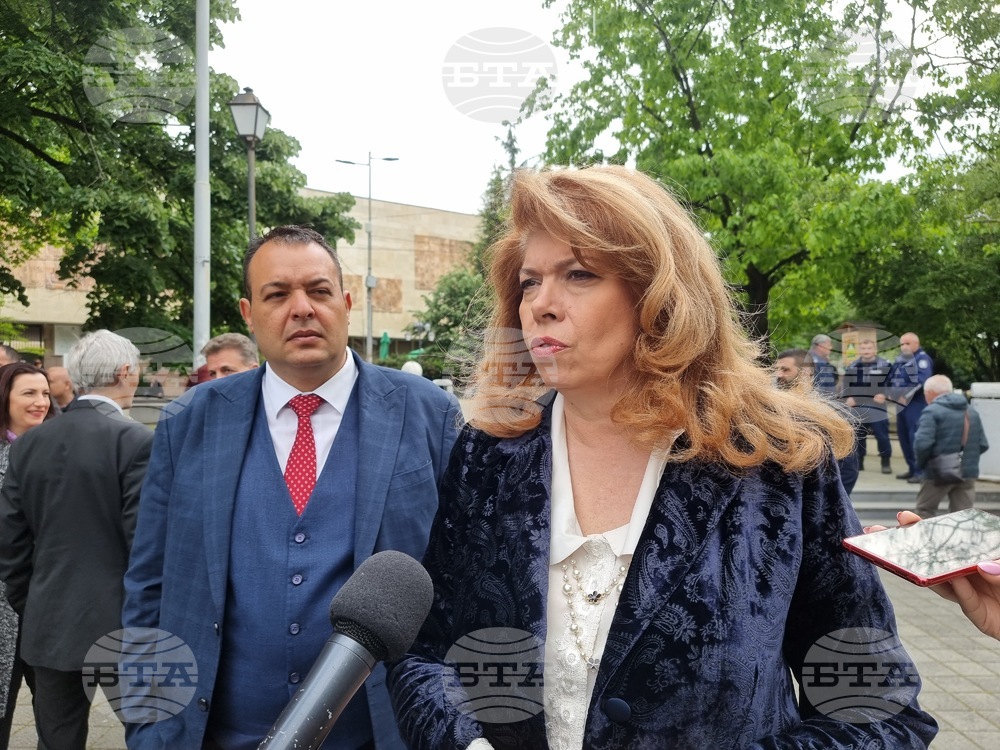 Илияна Йотова: В момента всичко е в ръцете на политическите партии и парламентарните групи