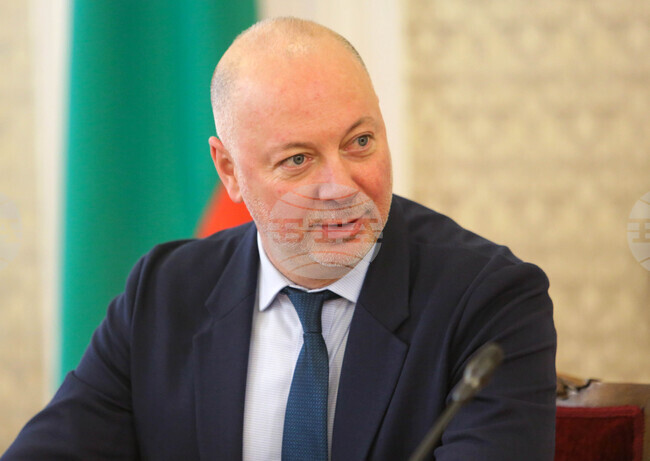 Уверих Атанас Зафиров, че техните основни постановки в бюджета по отношение на социалните ангажименти ще бъдат запазени, каза премиерът Росен Желязков