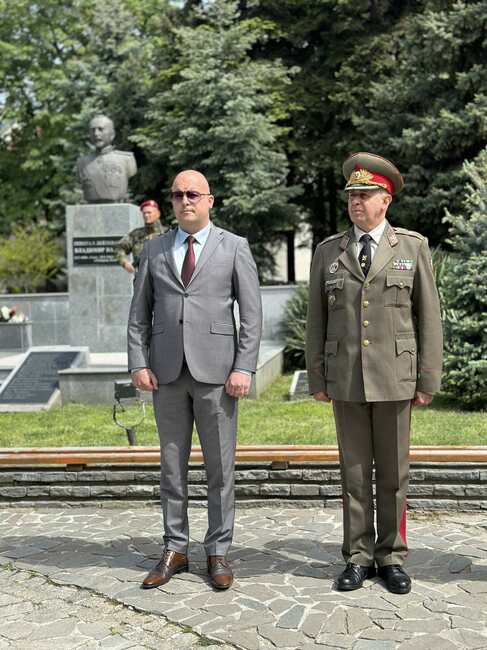 Община Сопот: Сопот чества 155 години от рождението на генерал Владимир Вазов