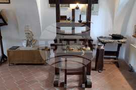 Румъния - музей - фототипно копие на Рибния буквар - дарение