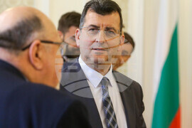 Парламент - български евродепутати - разговори - Асим Адемов