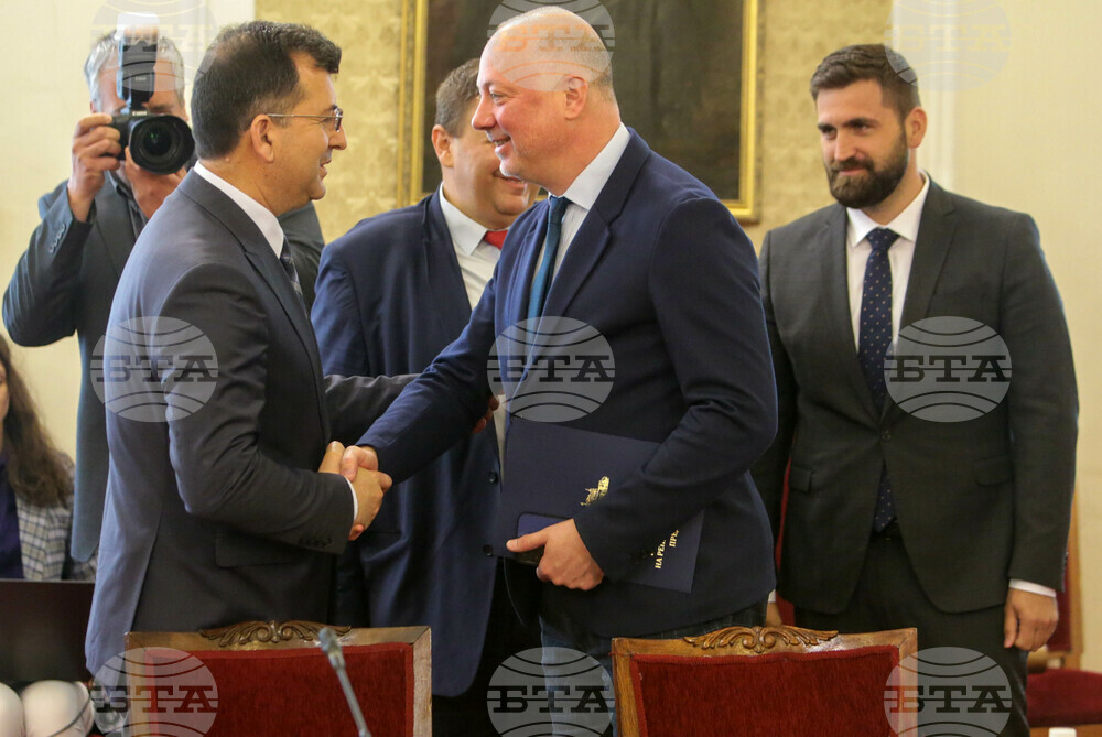 Парламент - Росен Желязков - български евродепутати - разговори