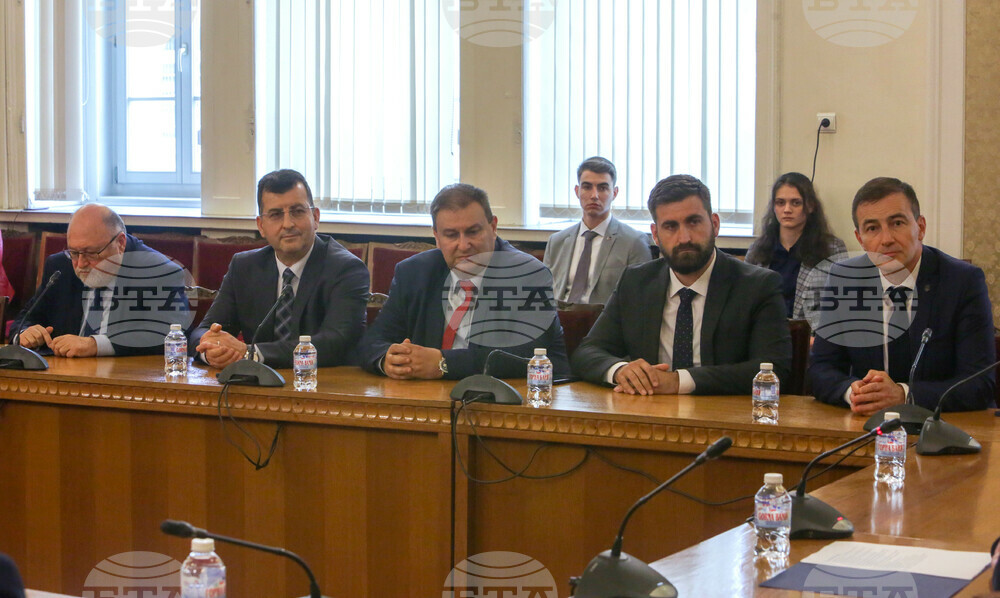 Парламент - български евродепутати - разговори