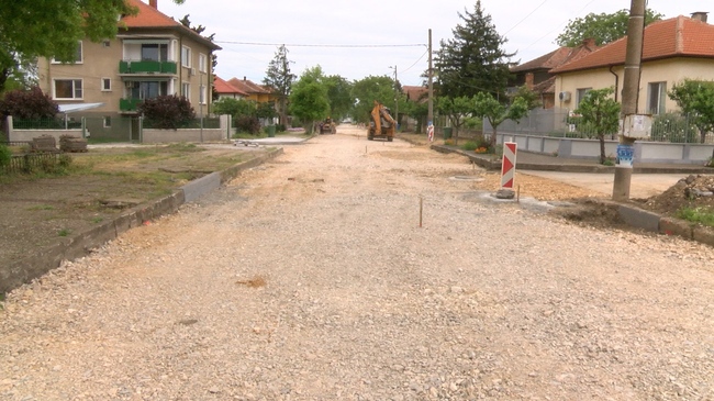 Община Видин: Продължават ремонтните дейности на улици в Община Видин