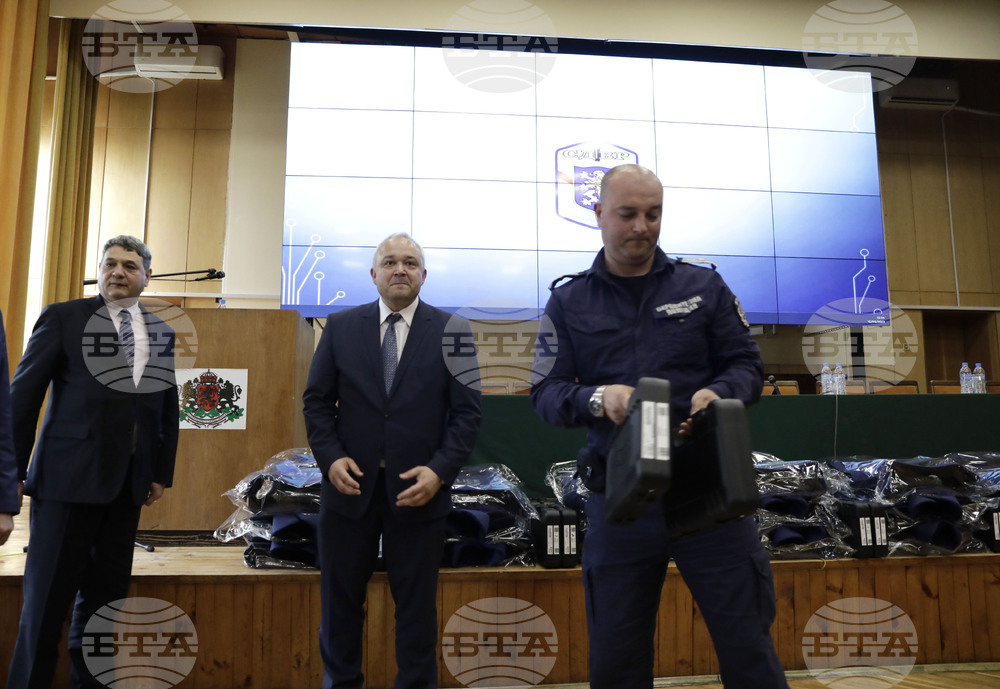 Иван Демерджиев - МВР - служители - нови оръжия