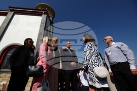 РЮА - Румен Радев - Български православен храм  "Св. Иван Рилски" - църковно-религиозна служба