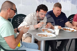 Русе - "Надяждане с люти чушки"