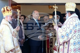 РЮА - Румен Радев - Български православен храм  "Св. Иван Рилски" - църковно-религиозна служба