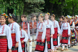 Ловеч - „Люлякова ръченица“ - фестивал