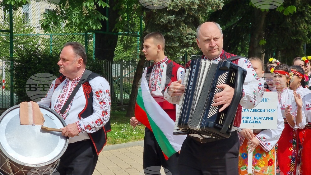 Ловеч - „Люлякова ръченица“ - фестивал