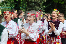 Ловеч - „Люлякова ръченица“ - фестивал