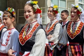 Ловеч - „Люлякова ръченица“ - фестивал