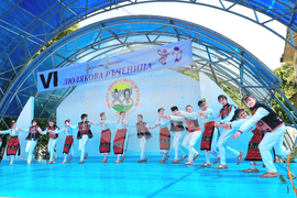 Ловеч - „Люлякова ръченица“ - фестивал