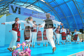 Ловеч - „Люлякова ръченица“ - фестивал