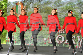 Село Божурово - фолклорен фестивал "Божурите"