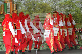 Село Божурово - фолклорен фестивал "Божурите"