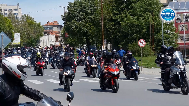 Мотористи от над 60 клуба се събират на национален мотосъбор край Ямбол