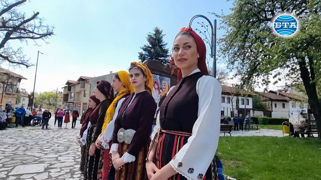 Автентични носии от началото на 19-и век показа музеят в Разлог