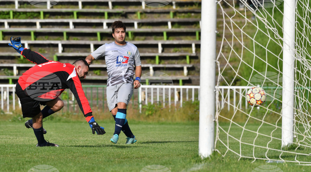 Исперих - футбол - "Бенковски" - "Дянково сити"