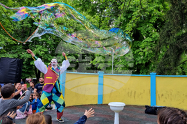 Търговище - сапунени балони - шоу