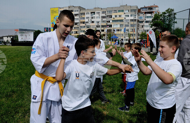 Бургас - спорт за всяко бургаско дете - инициатива