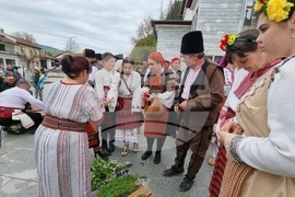 Априлци - възстановка