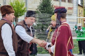 Априлци - възстановка