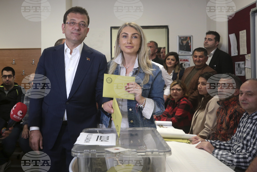 Братът на Дилек Имамоглу е сред 20-ина задържани при операция срещу разпространението на наркотици в Истанбул 