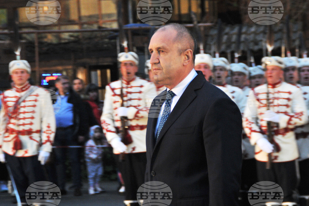 Априлци - Румен Радев - отбелязване на 147-ата годишнина от Априлското въстание