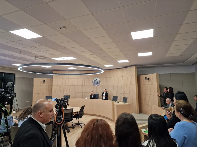 Антикорупционната прокуратура на Албания и албанската ЦИК подписаха протокол за обмен на информация за парламентарния вот в Албания през май