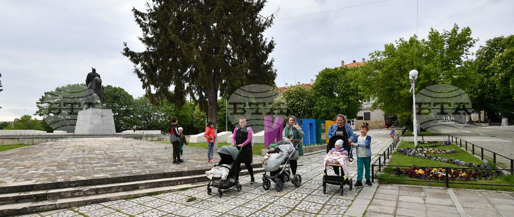 Исперих - цветя