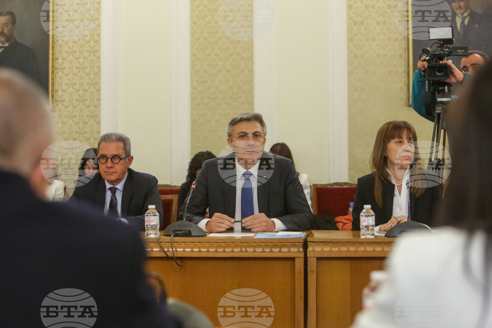 GERB-UDF's PM Designate Holds Talks with Movement for Rights and Freedoms Representatives