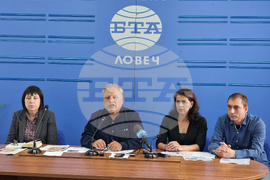 Национален пресклуб на БТА Ловеч - КТ "Подкрепа" - театър - пресконференция