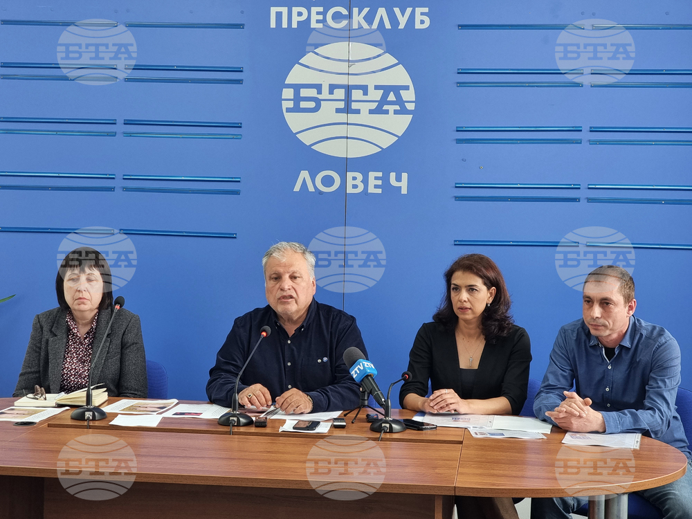 Национален пресклуб на БТА Ловеч - КТ "Подкрепа" - театър - пресконференция