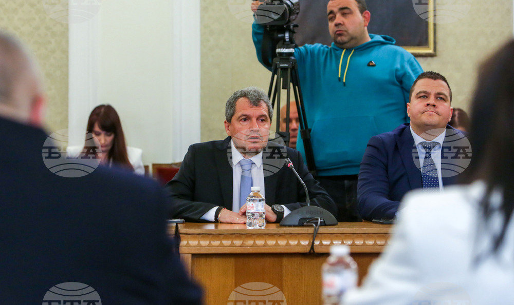 Парламент - ГЕРБ-СДС - ИТН- среща